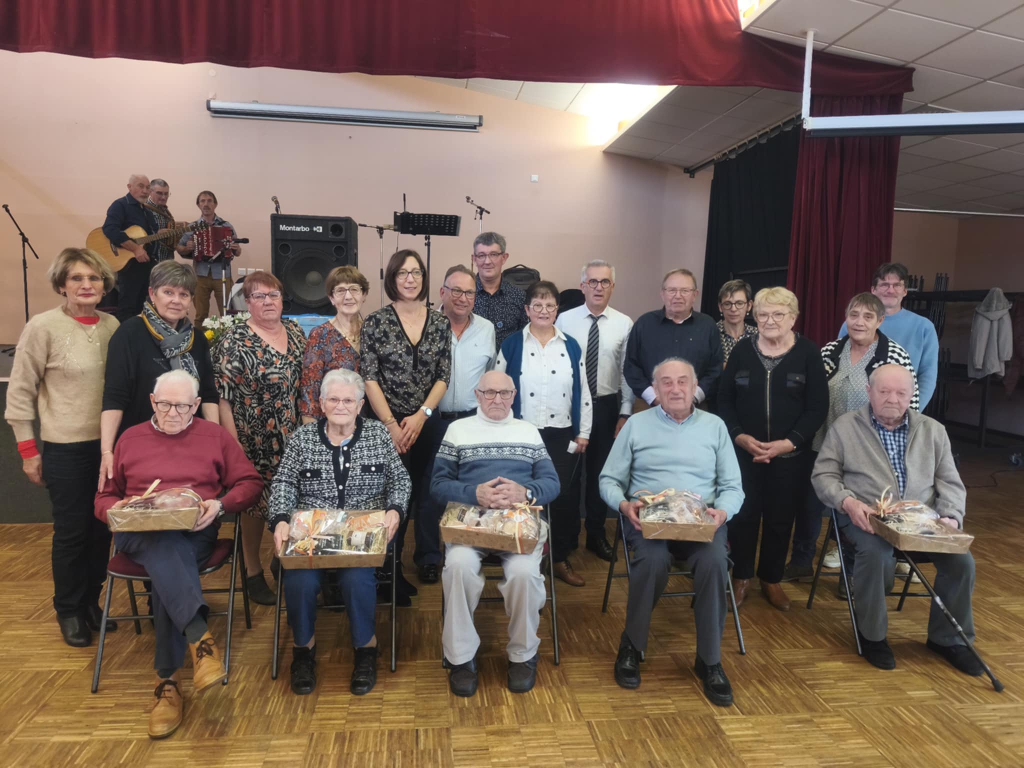 repas des aines 11 novembre 2025 8