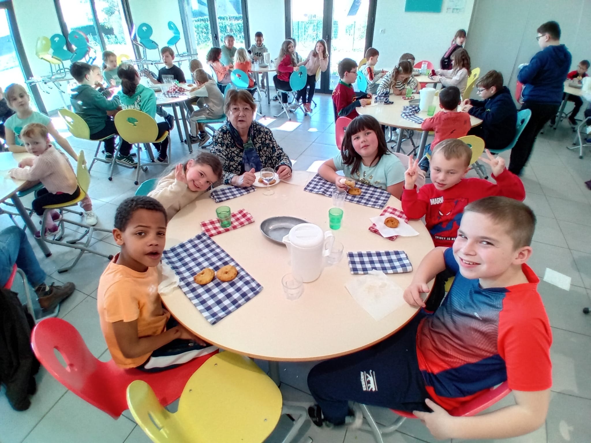 2026 03 03 repas intergenerationnel cantine de lanouee 2